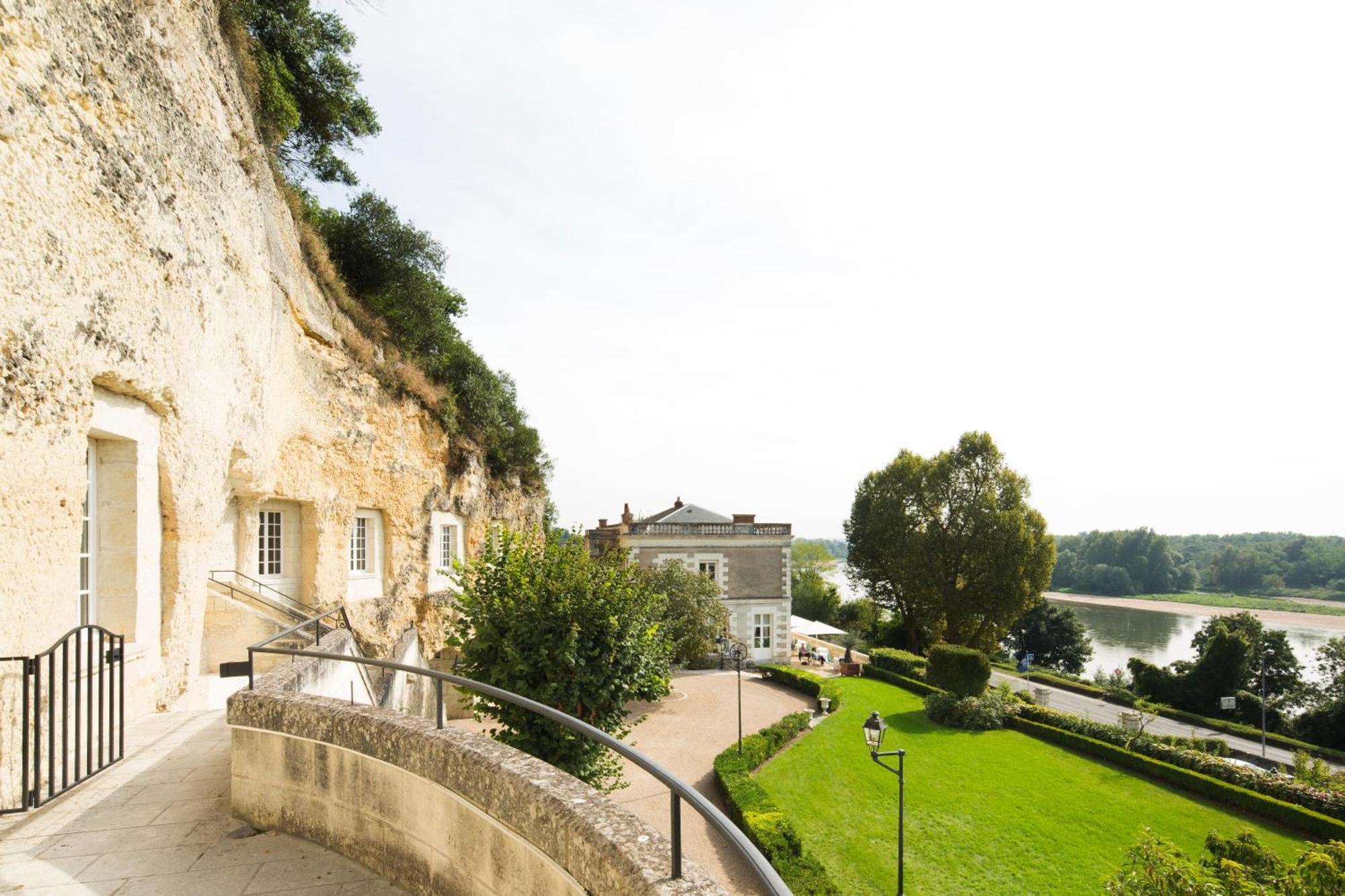 Hotel Les Hautes Roches Рошкорбон Екстер'єр фото